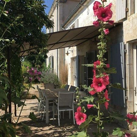 מלון Saint-Sauveur-d'Aunis Tilleuls Et Bambous מראה חיצוני תמונה